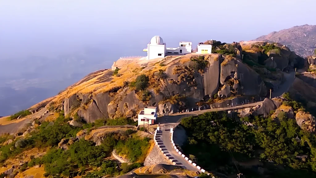 Nakki Lake and scenic hills in Mount Abu, Rajasthan.